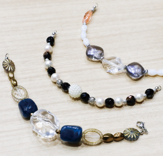 ワークショップ　～羽織紐づくり～